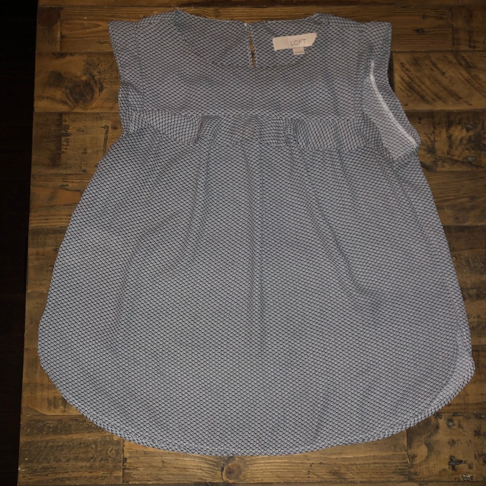 LOFT capped sleeve shirt